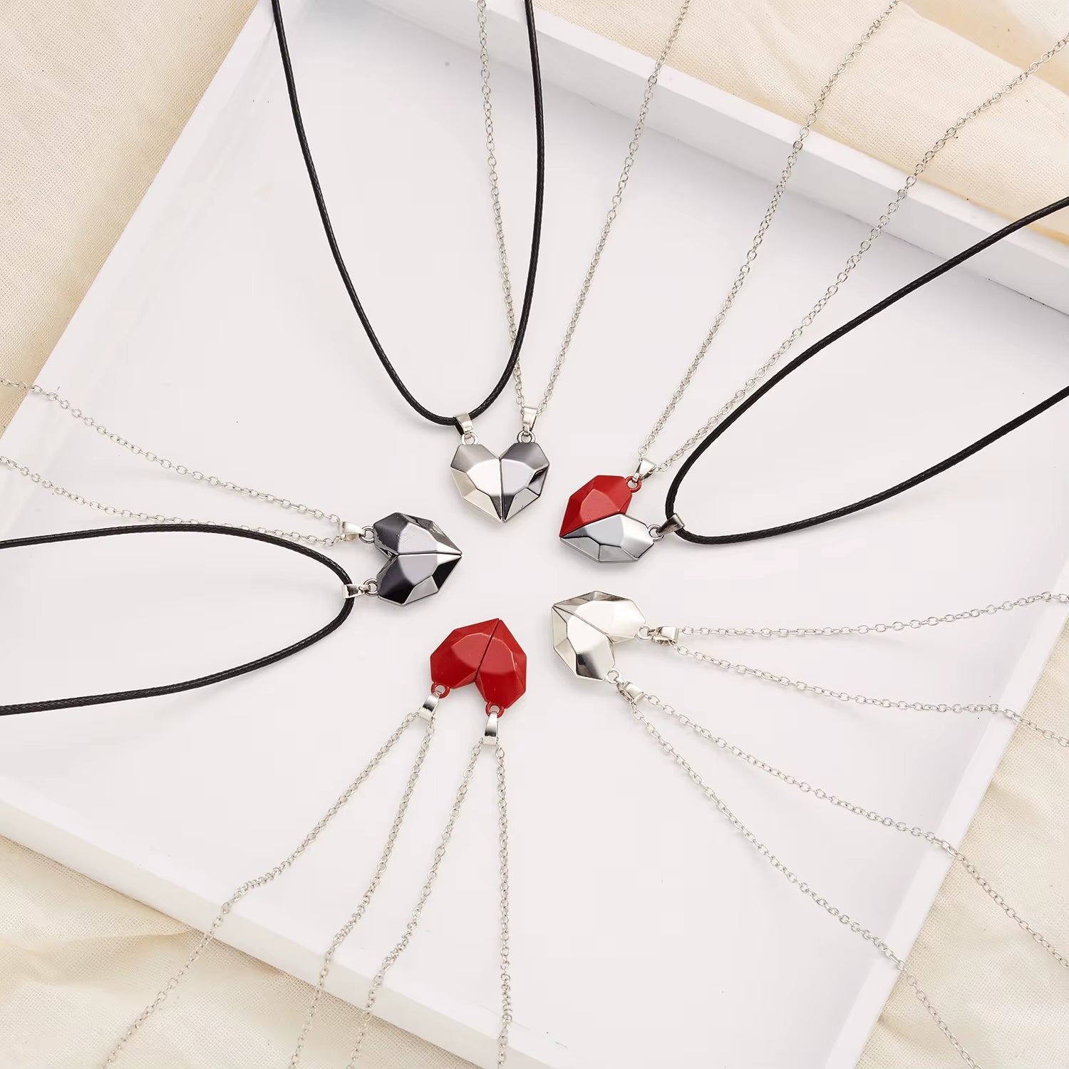 2Pcs Magnetic Heart Couple Necklace Gifts